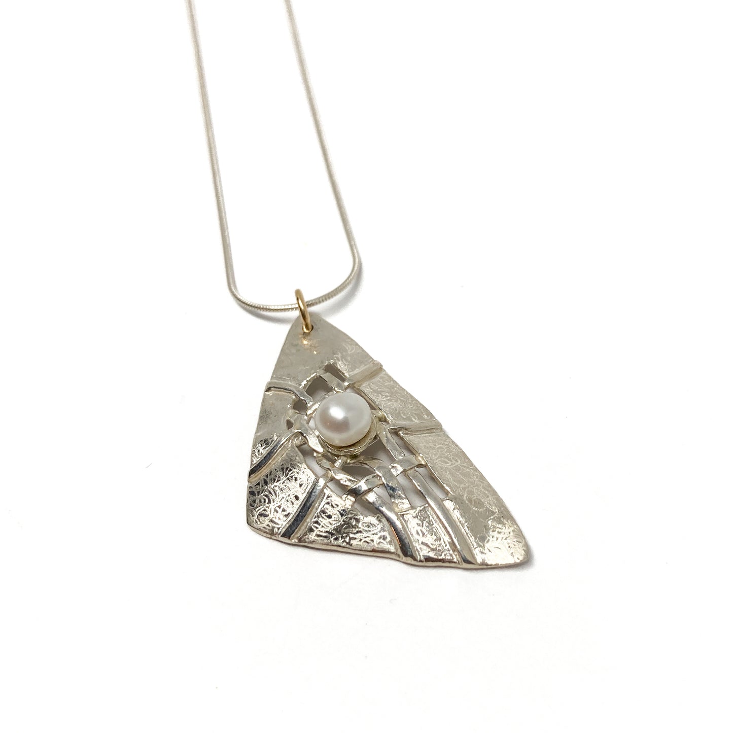 Woven Scribble Soft Triangle Necklace