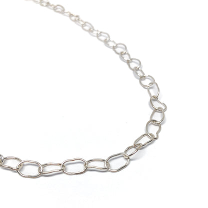 Contour Chain Necklace