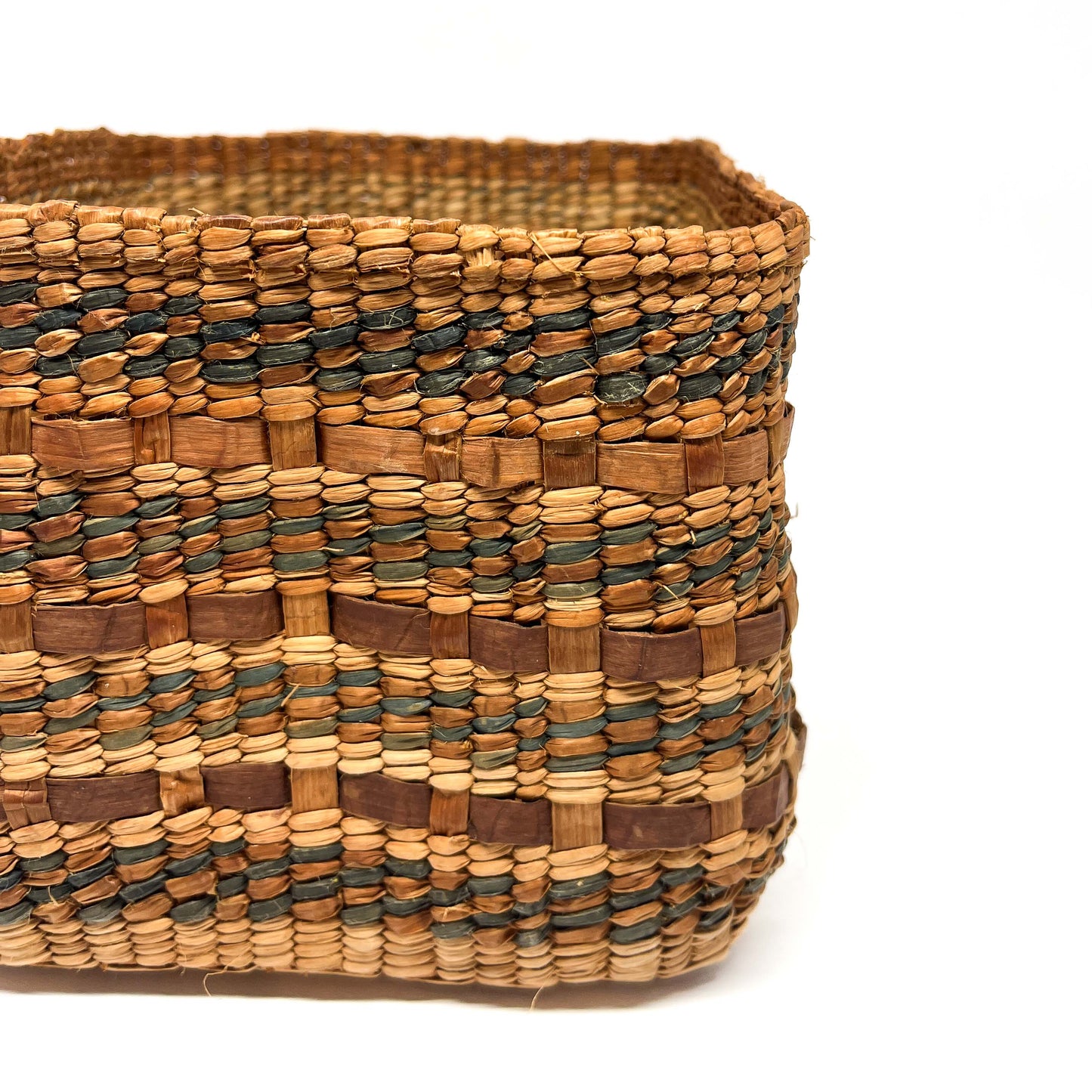 Cedar Patterned Basket