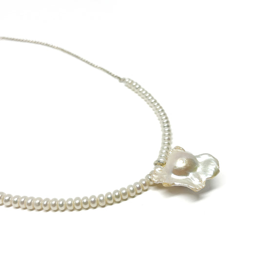 Baroque Pearl Necklace