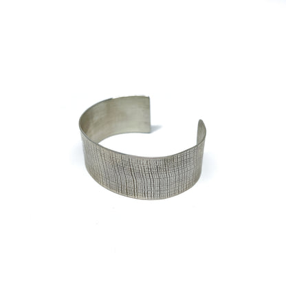 Linen Texture Cuff