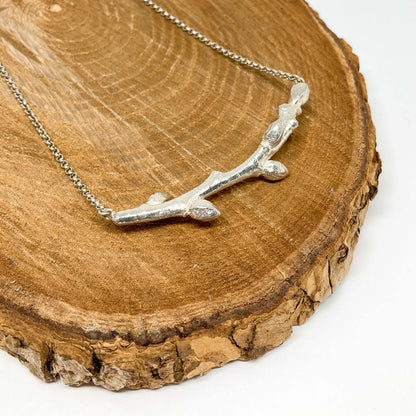 Garry Oak Bud Necklace