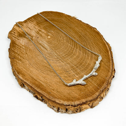 Garry Oak Bud Necklace